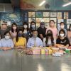 家長義工為在港跨境同學準備了節日禮包
